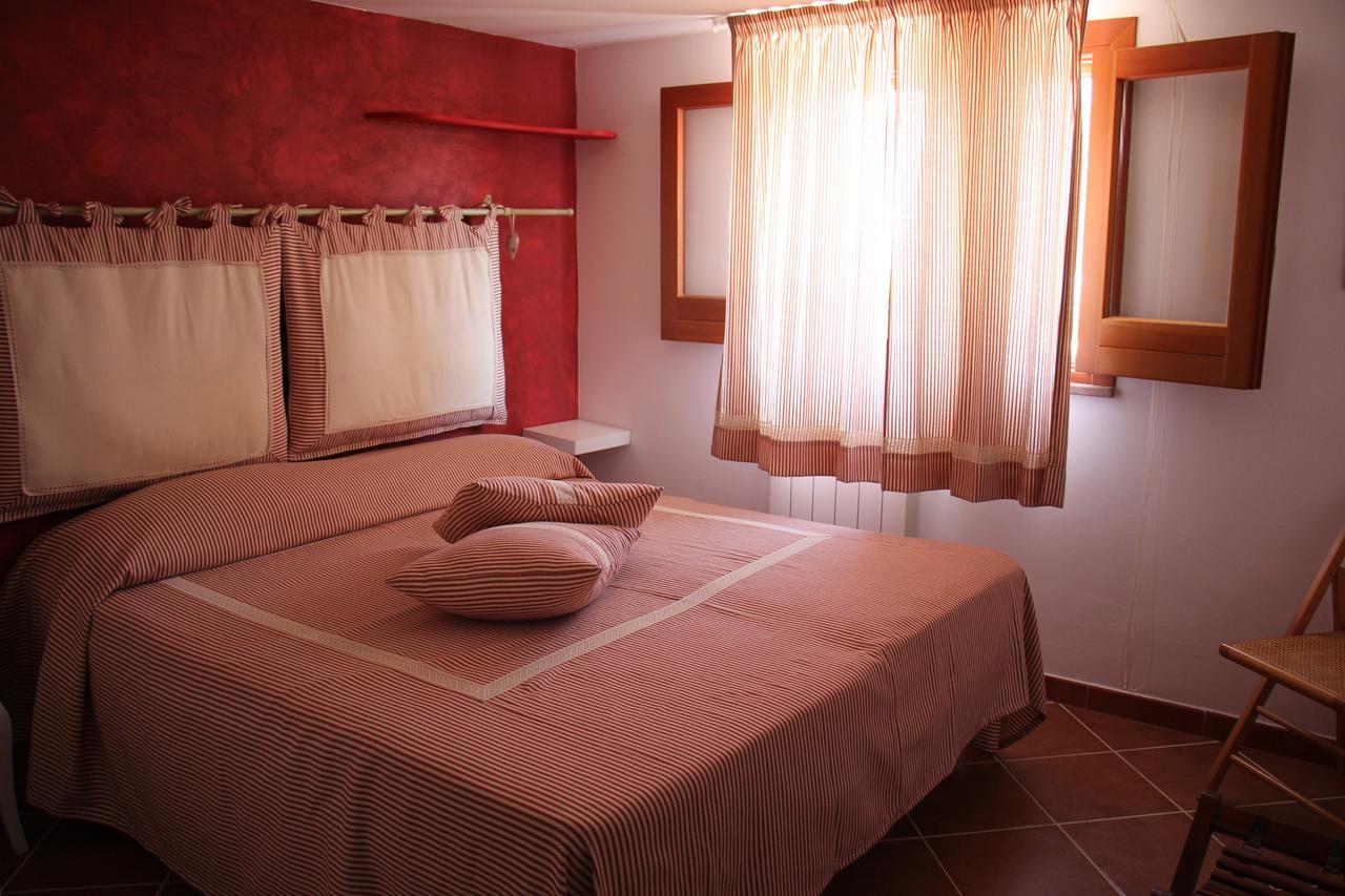 Uliveto House Bed and Breakfast Castellammare del Golfo Esterno foto