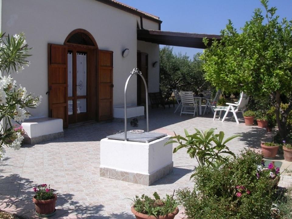 Uliveto House Bed and Breakfast Castellammare del Golfo Esterno foto